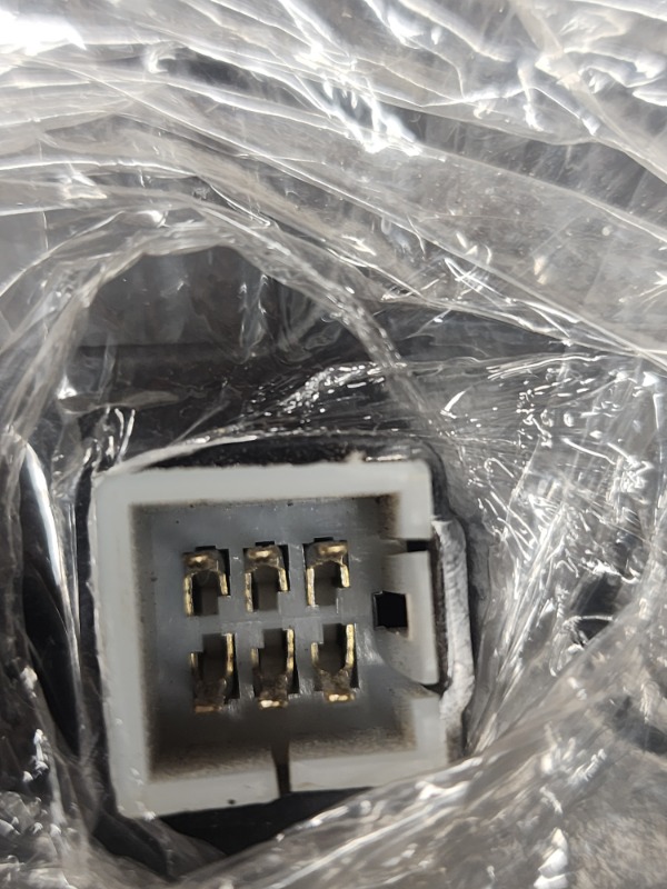 Зеркало правое электрическое