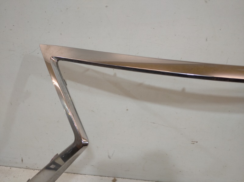 Накладка на решетку радиатора