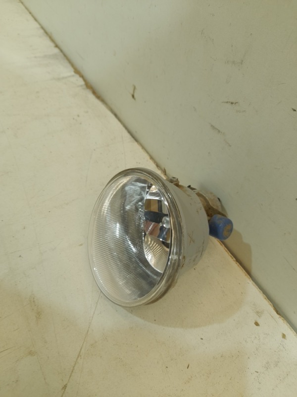 Фара противотуманная