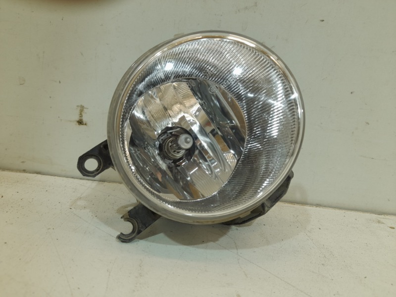 Фара противотуманная