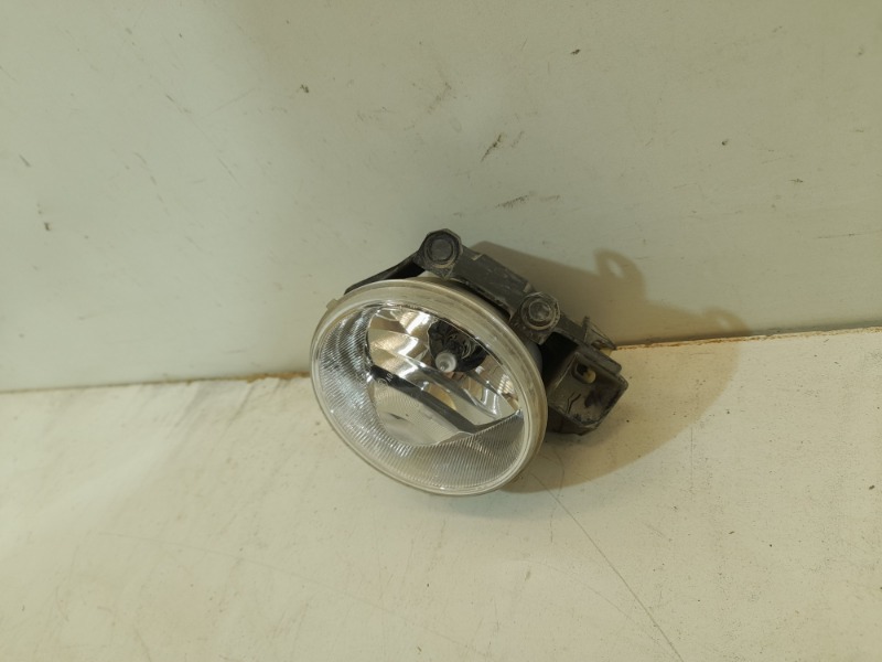 Фара противотуманная