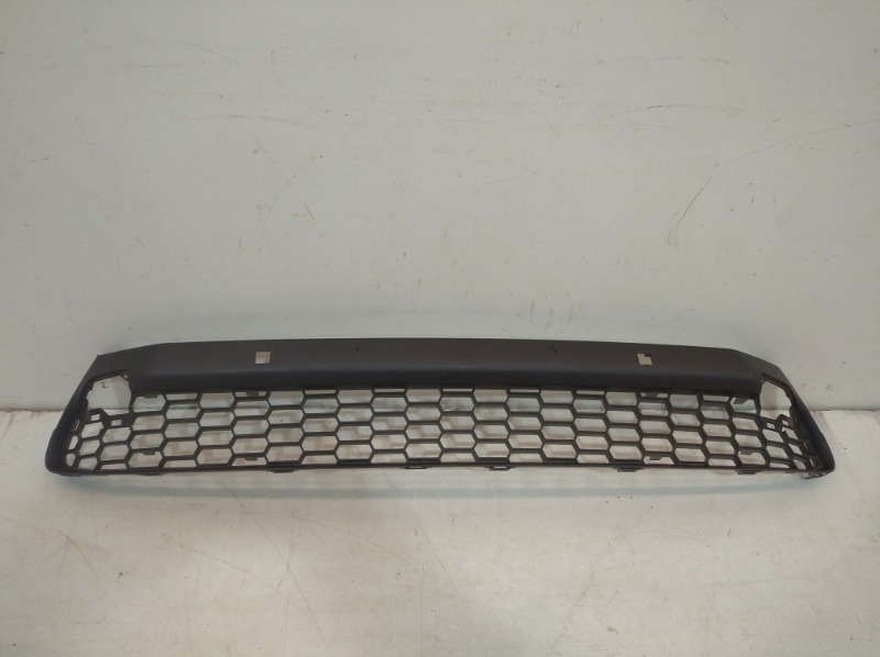 Решетка в бампер