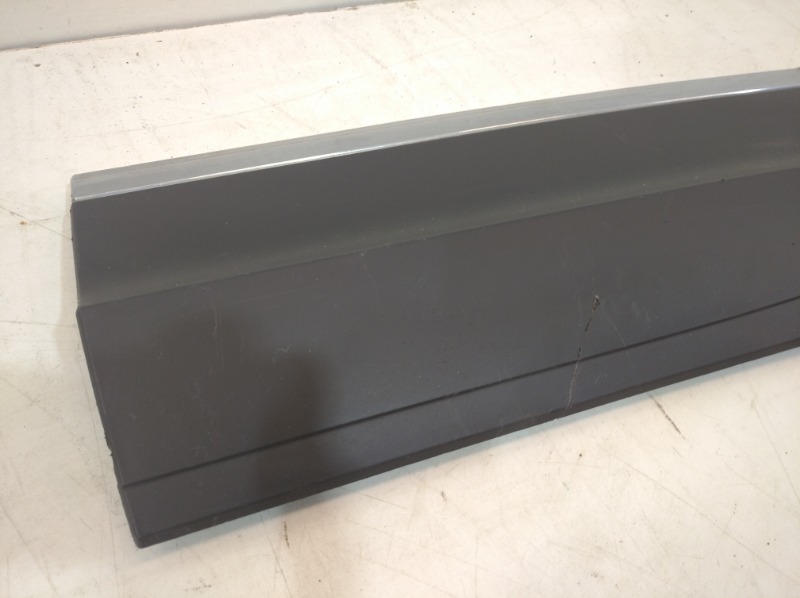 Накладка двери задней левой