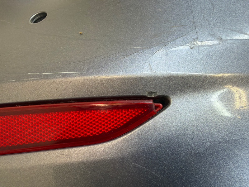 Бампер задний