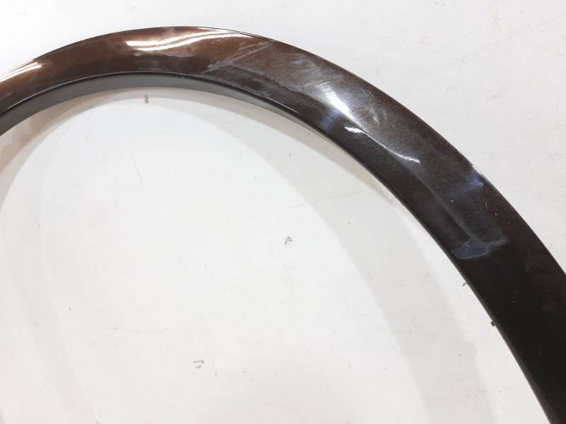 Накладка заднего крыла левого