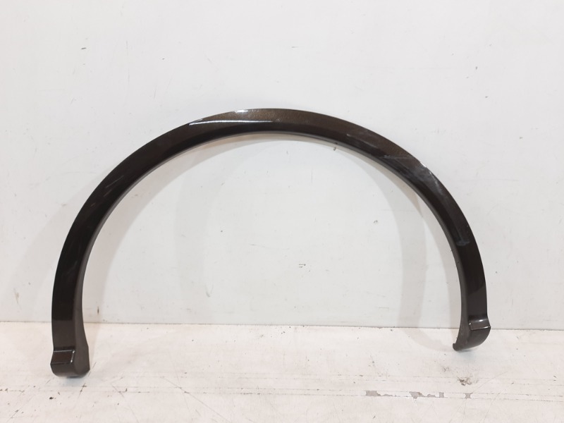 Накладка заднего крыла левого