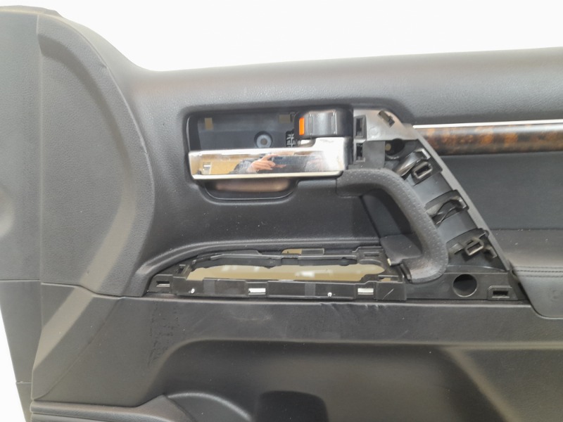 Обшивка двери