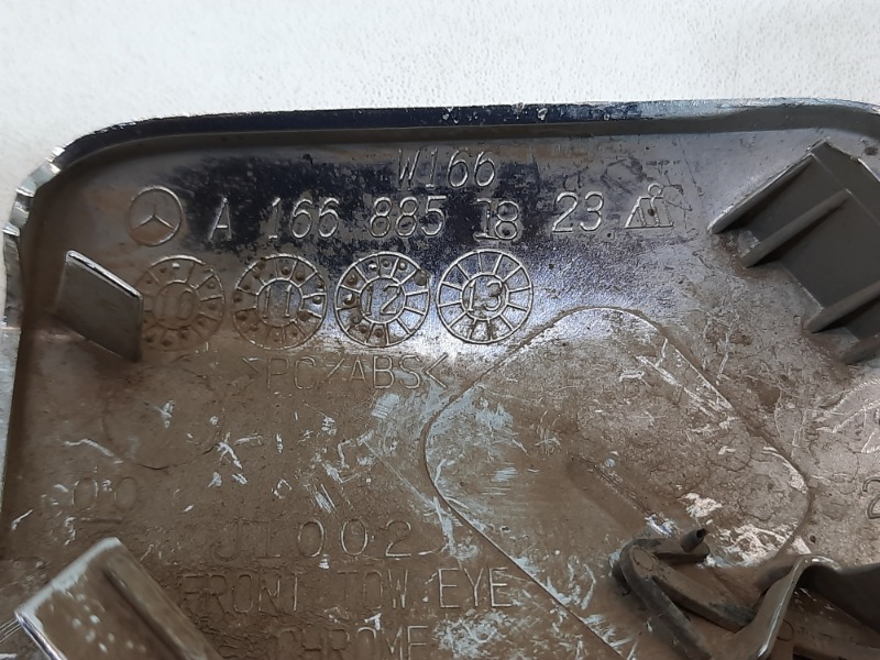 Заглушка бампера