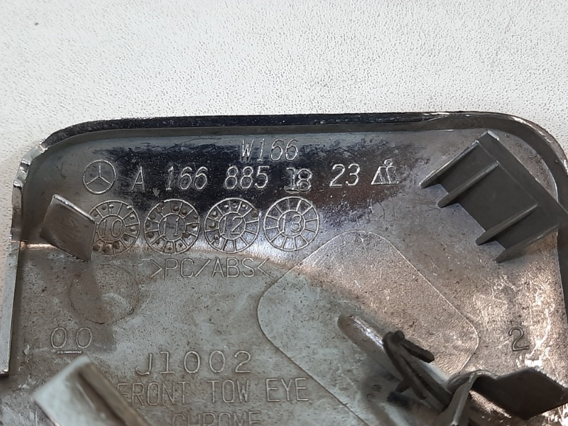 Заглушка бампера