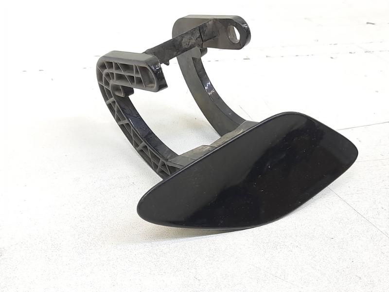 Крышка форсунки омывателя фар