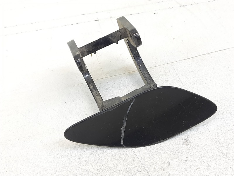 Крышка форсунки омывателя фар