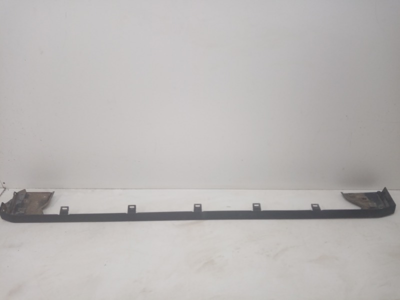 Накладка на подножку