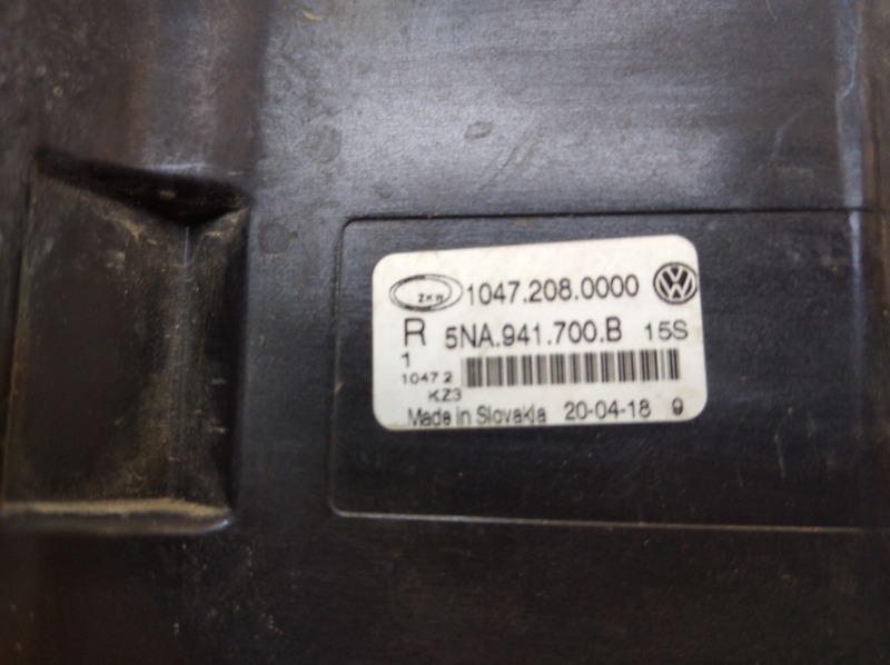 Фара противотуманная правая