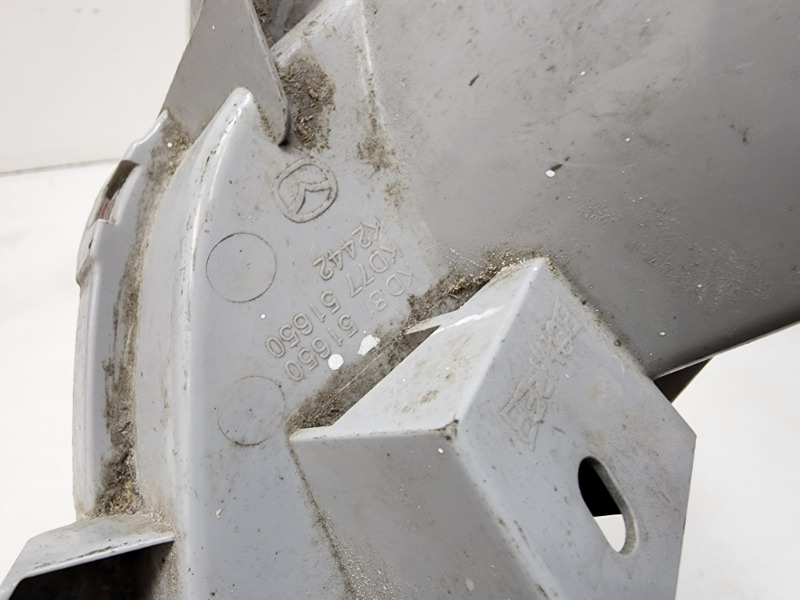 Фара противотуманная правая