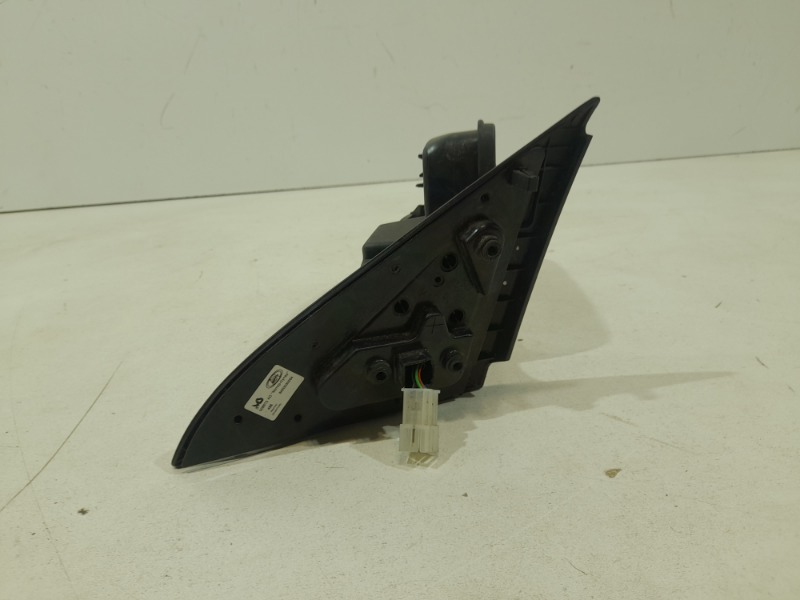 Зеркало правое электрическое