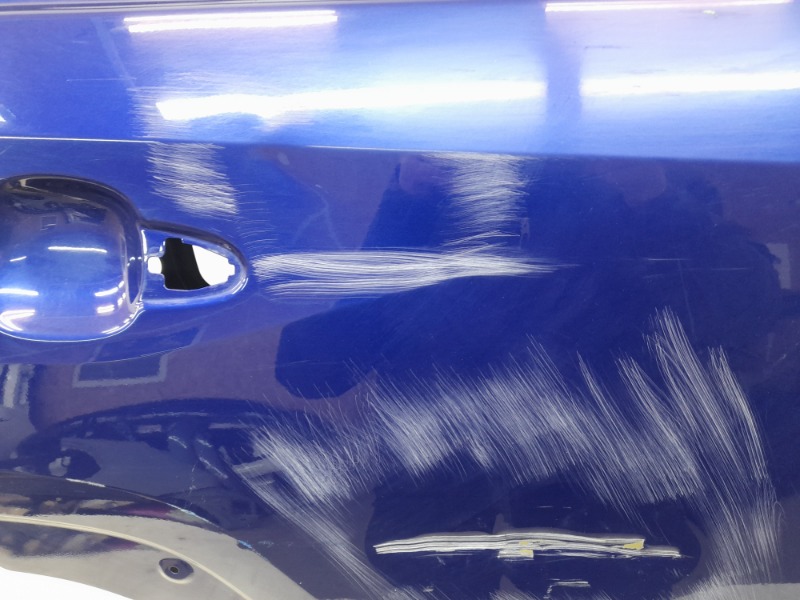 Дверь задняя правая