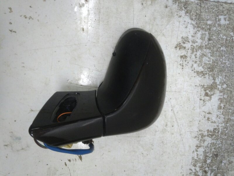 Зеркало правое электрическое