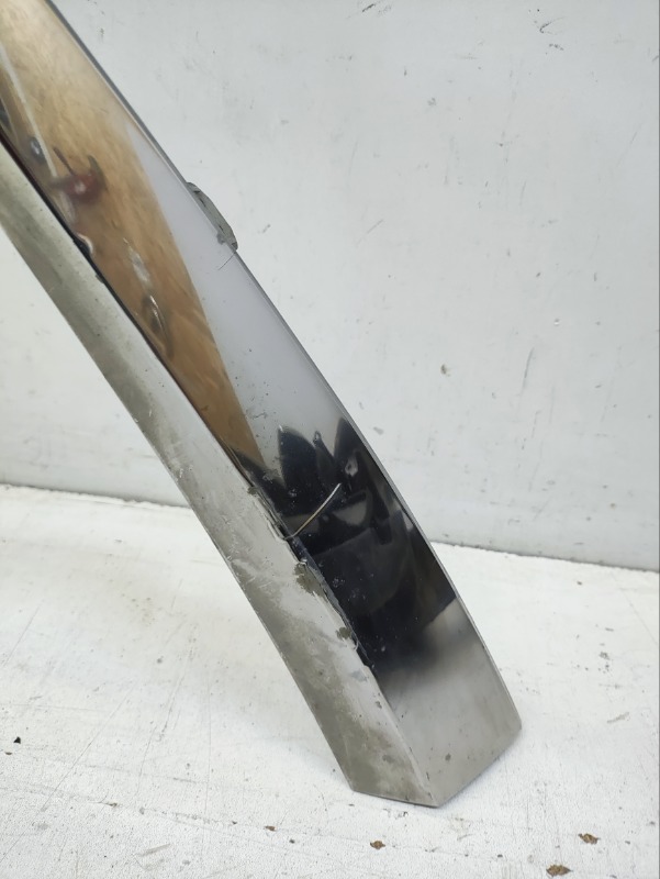 Накладка на решетку радиатора