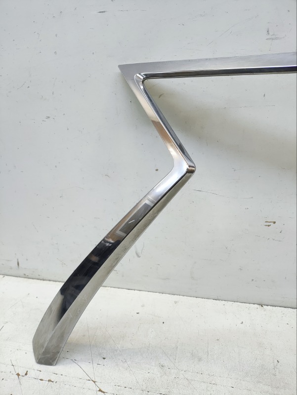 Накладка на решетку радиатора