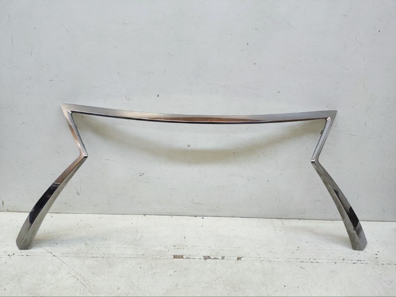 Накладка на решетку радиатора