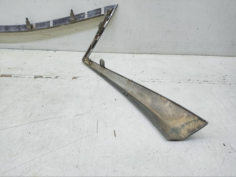 Накладка на решетку радиатора