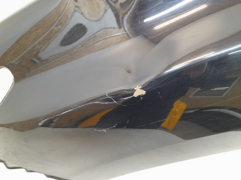 Крыло переднее левое