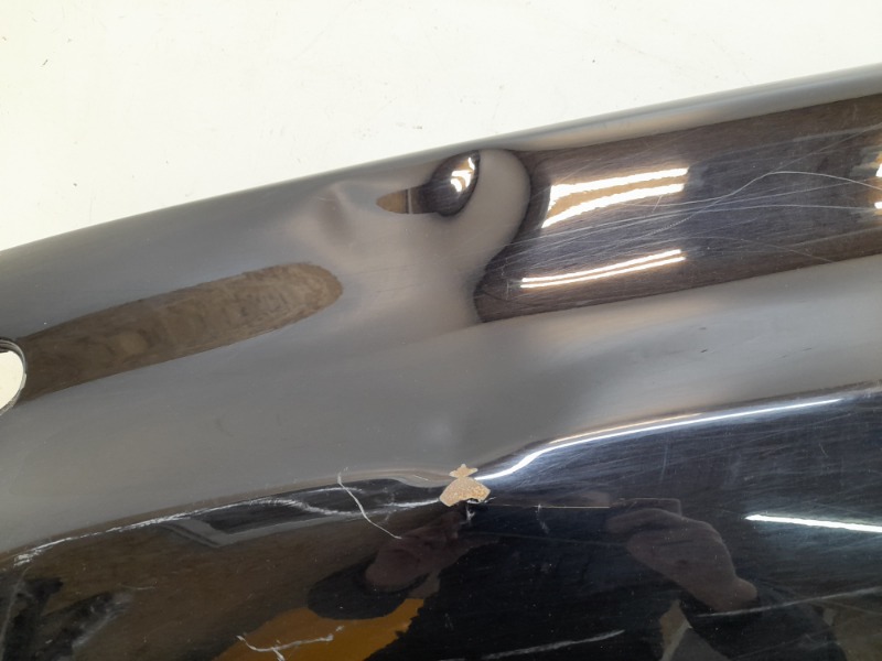 Крыло переднее левое