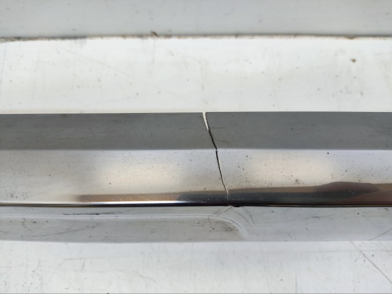 Накладка на решетку радиатора