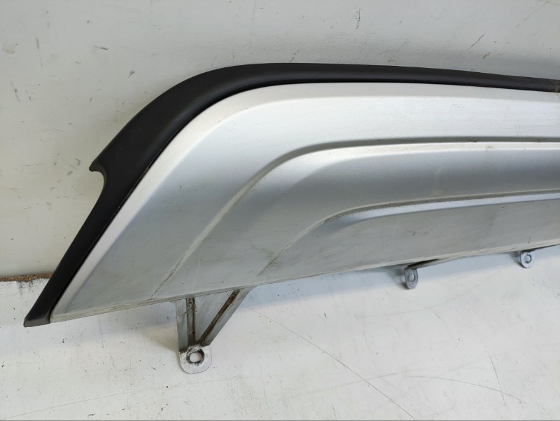 Спойлер заднего бампера