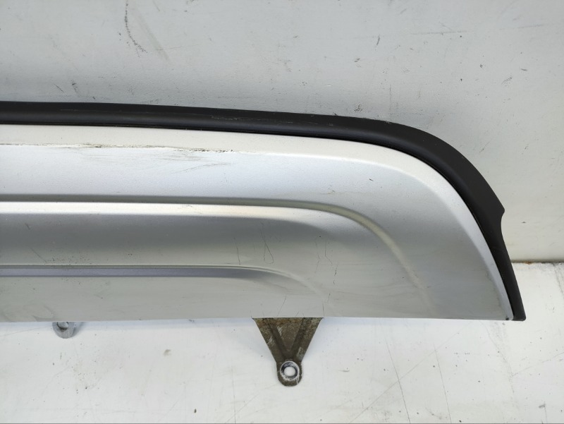 Спойлер заднего бампера