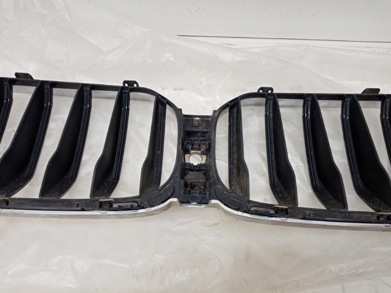 Решетка радиатора