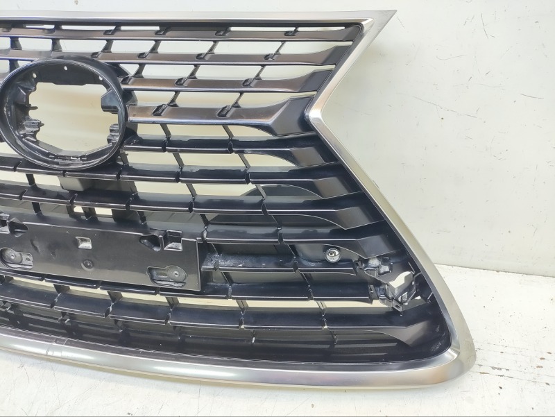 Решетка радиатора