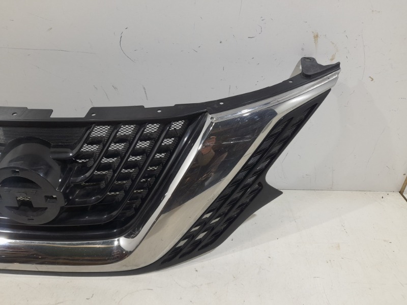 Решетка радиатора