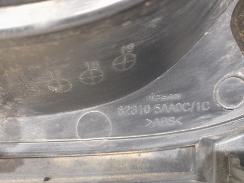 Решетка радиатора