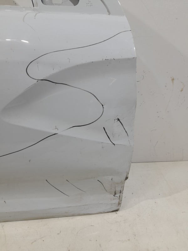 Дверь передняя правая