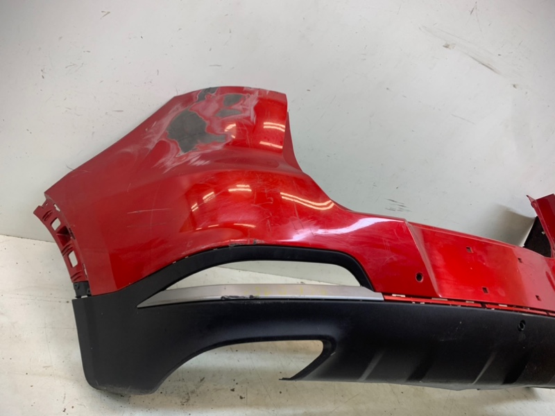 Бампер задний