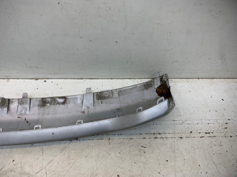 Накладка переднего бампера