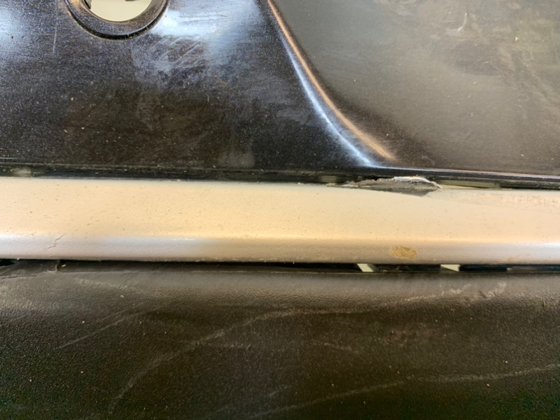 Бампер задний