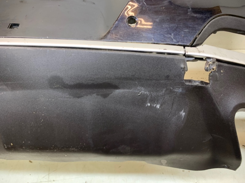 Бампер задний