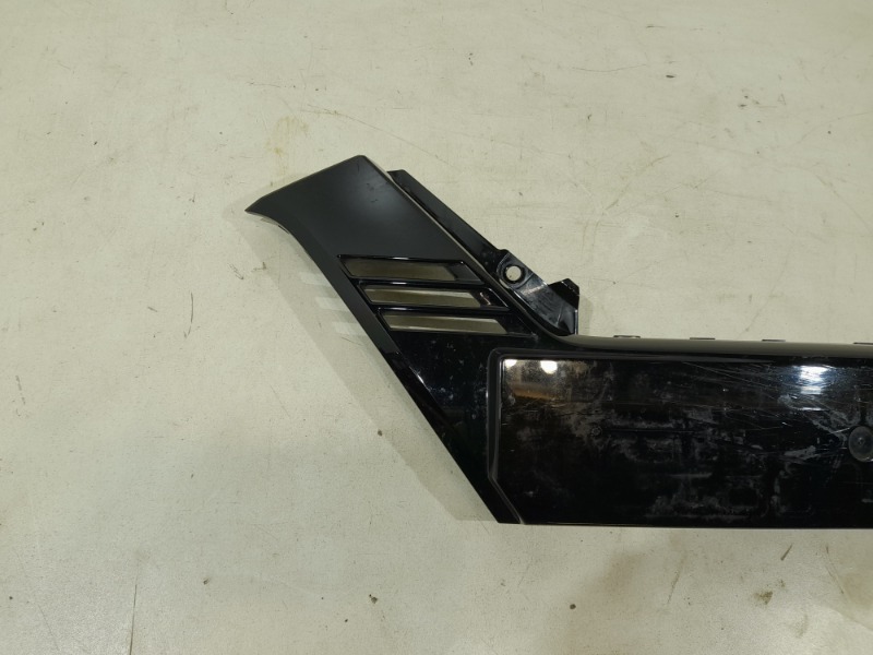 Накладка переднего бампера