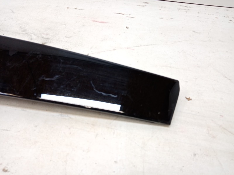 Накладка двери задней правой