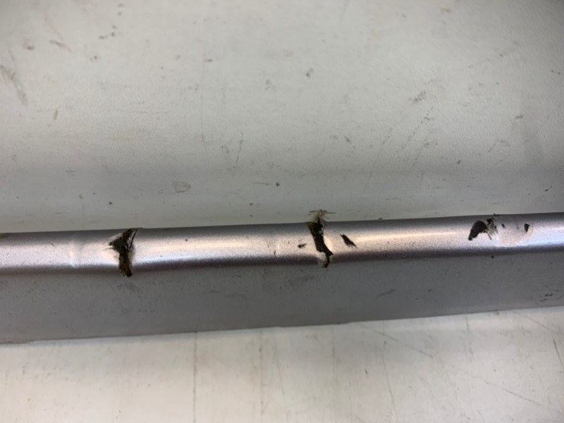 Накладка переднего бампера