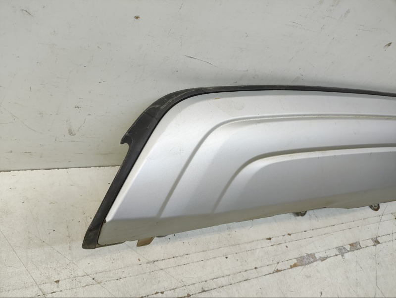 Спойлер заднего бампера