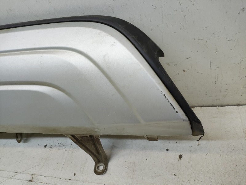 Спойлер заднего бампера