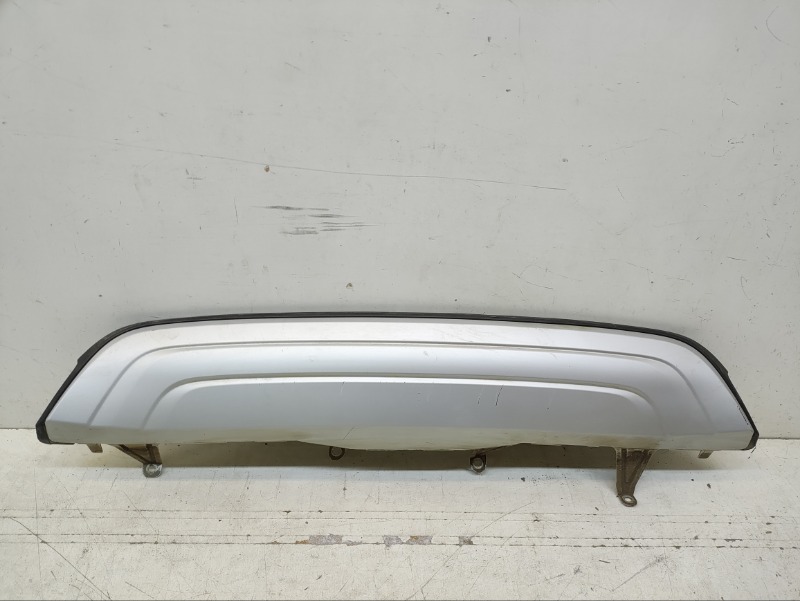 Спойлер заднего бампера