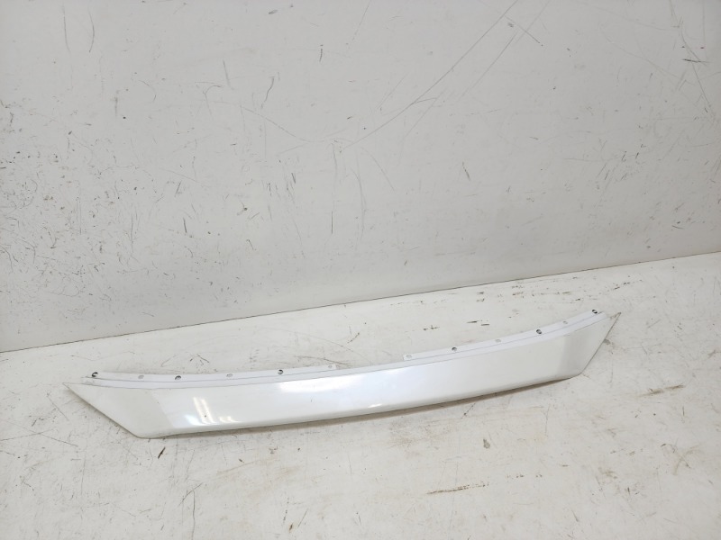 Накладка на решетку радиатора