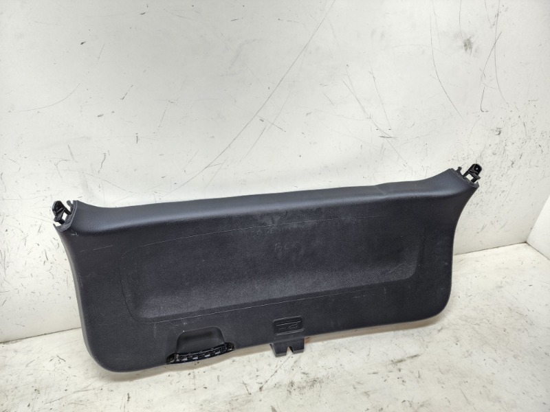 Обшивка багажника