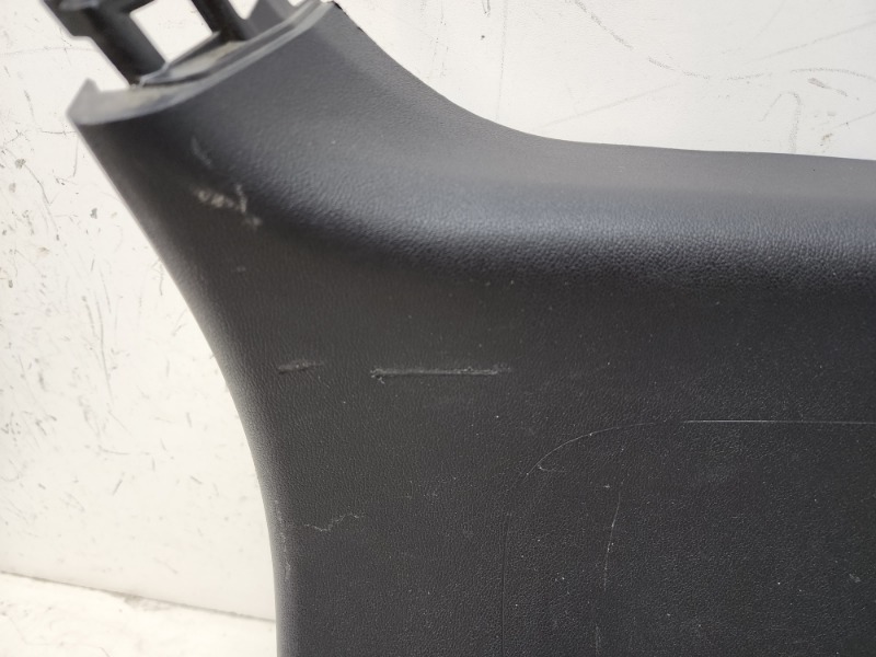 Обшивка багажника