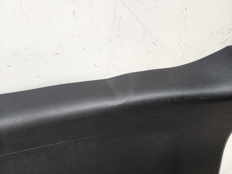 Обшивка багажника