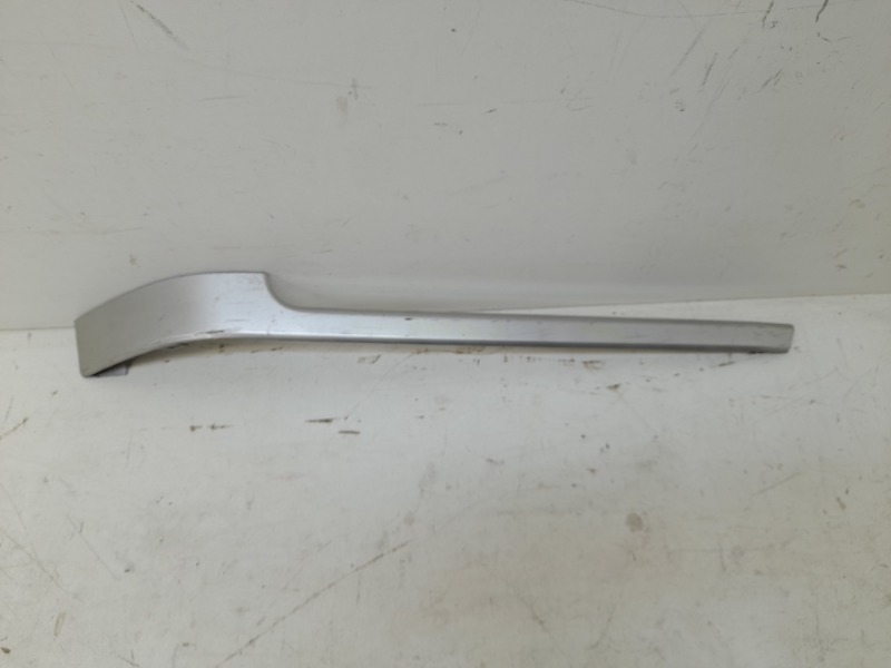 Накладка заднего бампера правая